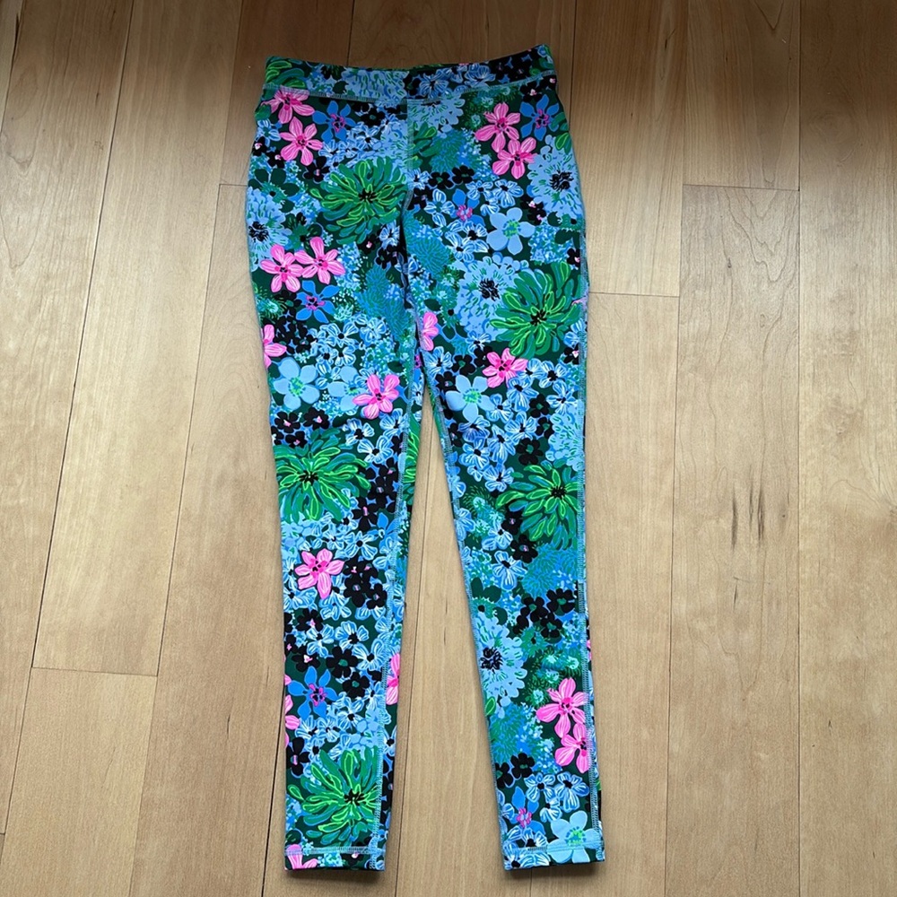Lilly Pulitzer Girl’s luxletic leggings. Size XL (12-14). Never worn.
